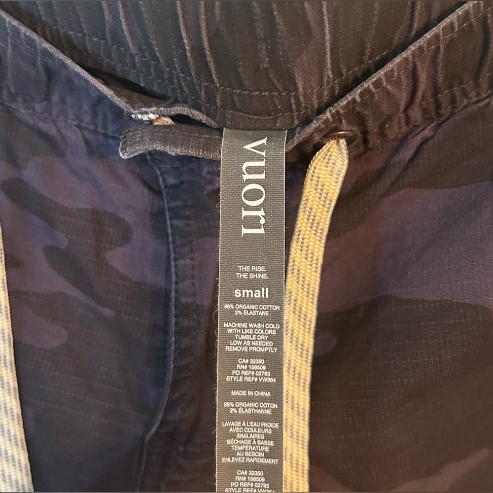 VUORI Ripstop Shorts- Black/ Grey Camo Size Small - Picture 7 of 8